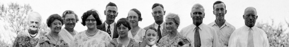 Aunt Harriet's Family Rotating Header Image